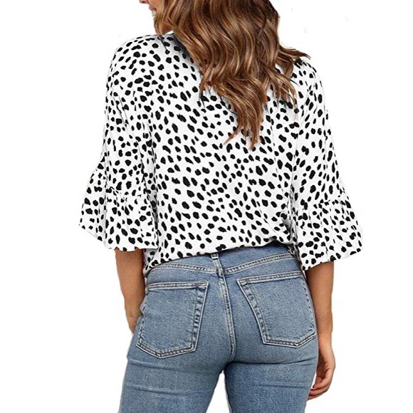 FOR ELIZABETH đ - Picture 3 of 3